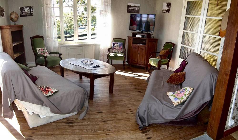 Grand Gite De Soumeillan Castelnau-Magnoac ภายนอก รูปภาพ